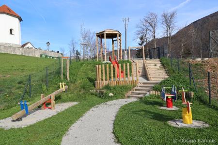 Odprtje večnamenskega športnega in otroškega igrišča na Gozdu (4)